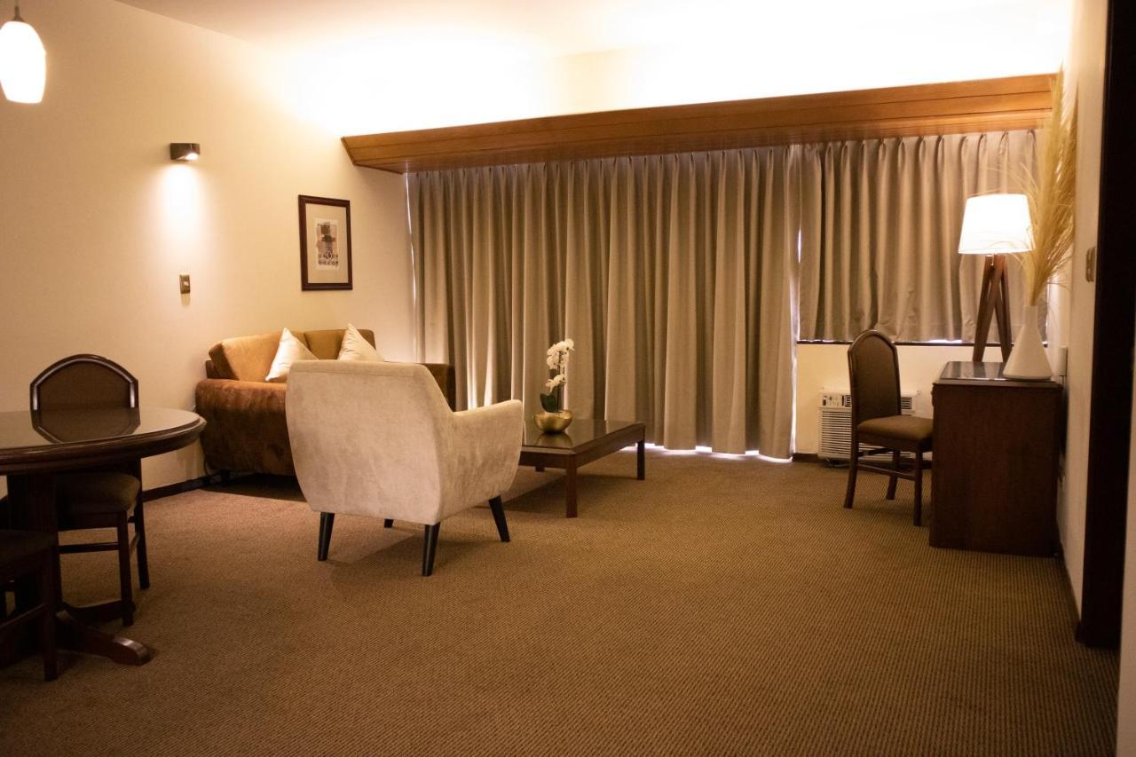 J&A Classic Hotel Lima Exterior photo A typical room at the hotel
