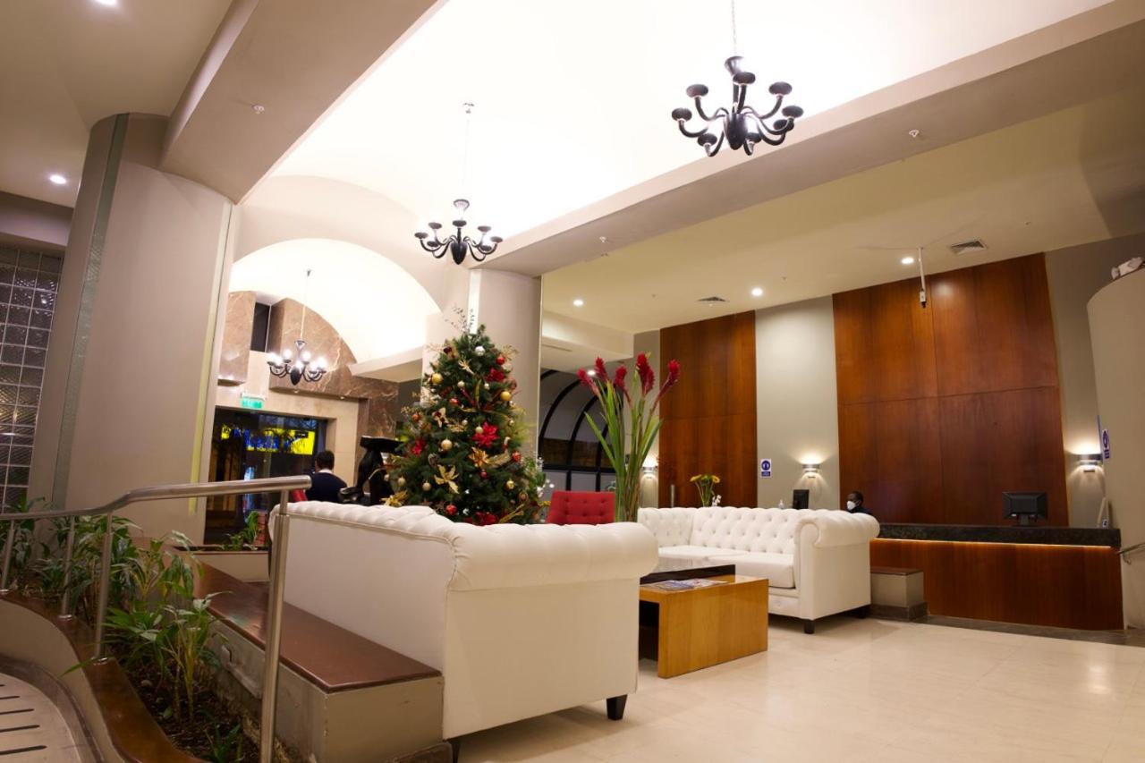 J&A Classic Hotel Lima Exterior photo Lobby