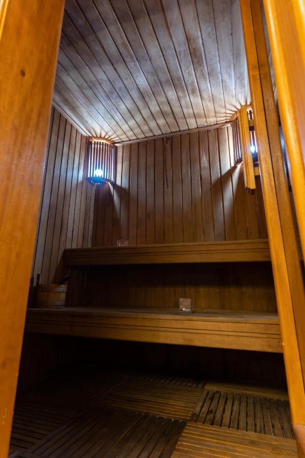 J&A Classic Hotel Lima Exterior photo A Finnish sauna