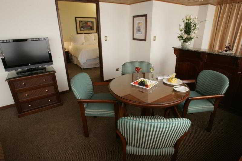 J&A Classic Hotel Lima Room photo A suite at the hotel
